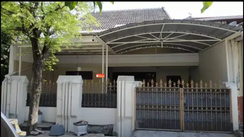 RUMAH  DEKAT UPN RUNGKUT MENANGGAL SURABAYA