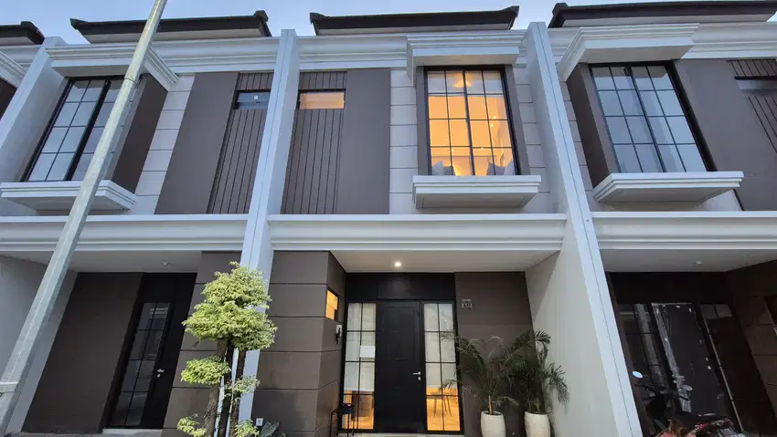 Rumah Cluster 2 Lt Sby Timur dekat ITS Pakuwon City Mal 700 Jutaan DP0