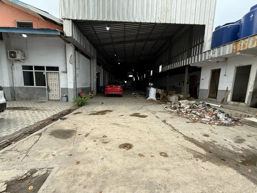 Disewakan Gudang Bagus di Salembaran Kosambi Tangerang Akses Container