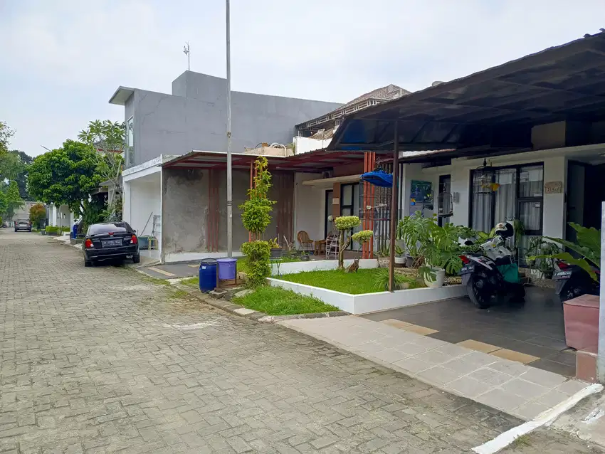 Dijual Cepat rumah Panorama Residence 1.5Lantai