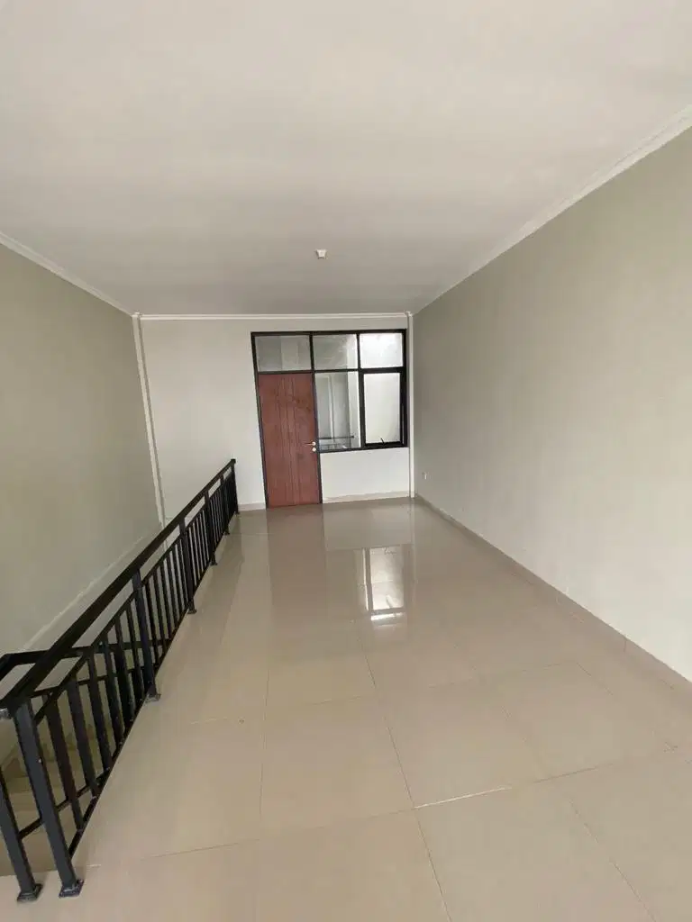 Ruko Gandeng baru siap pakai Marunda Center hadap jalan besar
