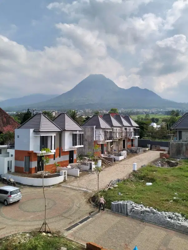 VILLA 0 JALAN DEKAT JTP KOTA BATU VIEW KEREN