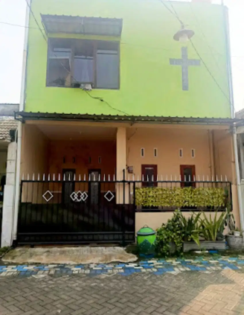 Rumah di Taman Aloha