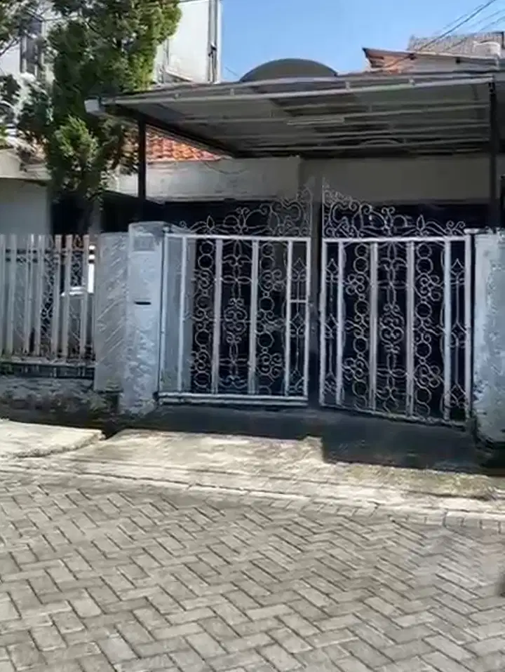 Rumah Murah Hitung Tanah TENGGILIS MEJOYO