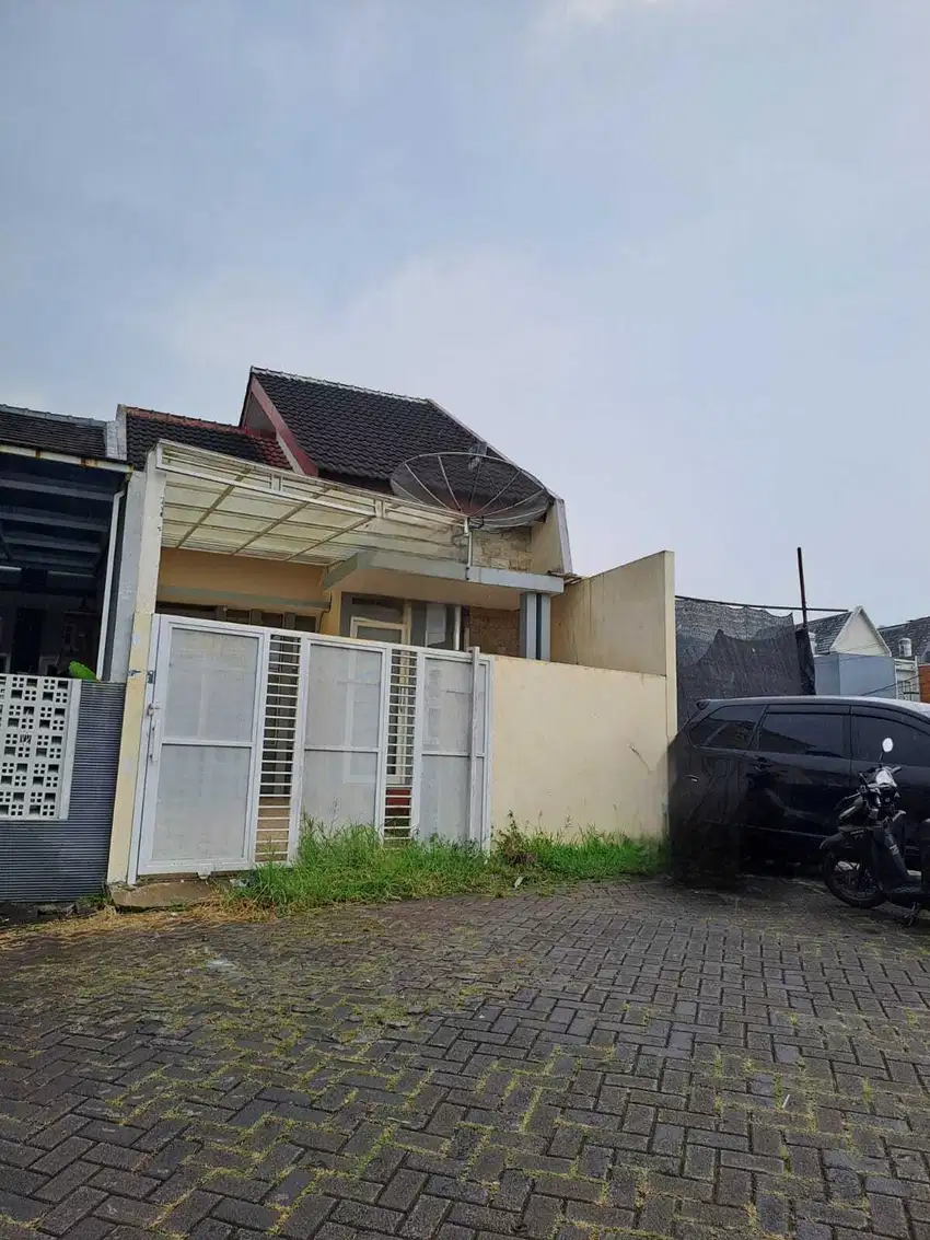 DIJUAL RUMAH di Batu