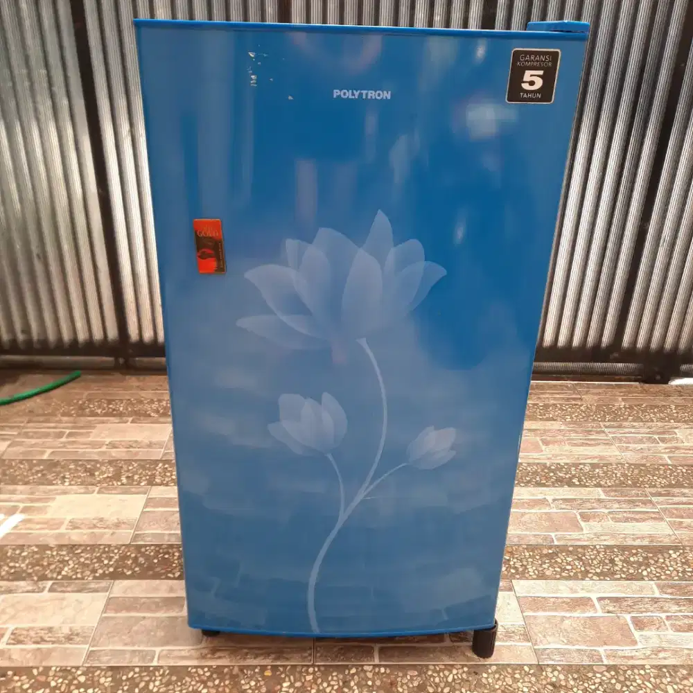 Kulkas Polytron 1 Pintu Like New (Nego Tipis)