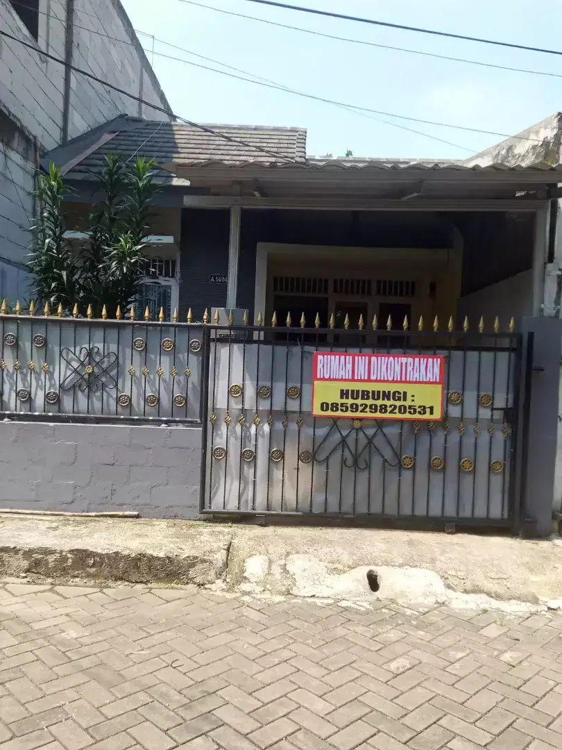 DIKONTRAKAN RUMAH PER TAHUN