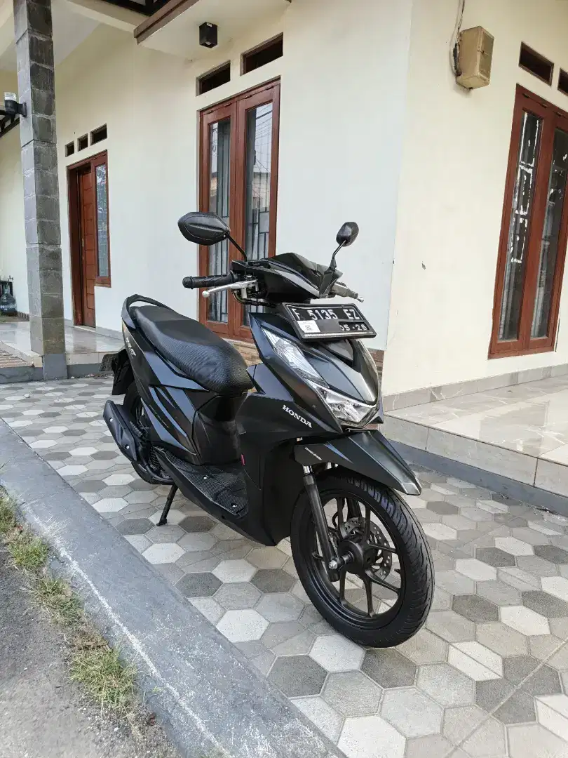 Honda Beat Deluxe Tahun 2021 Kondisi Gress