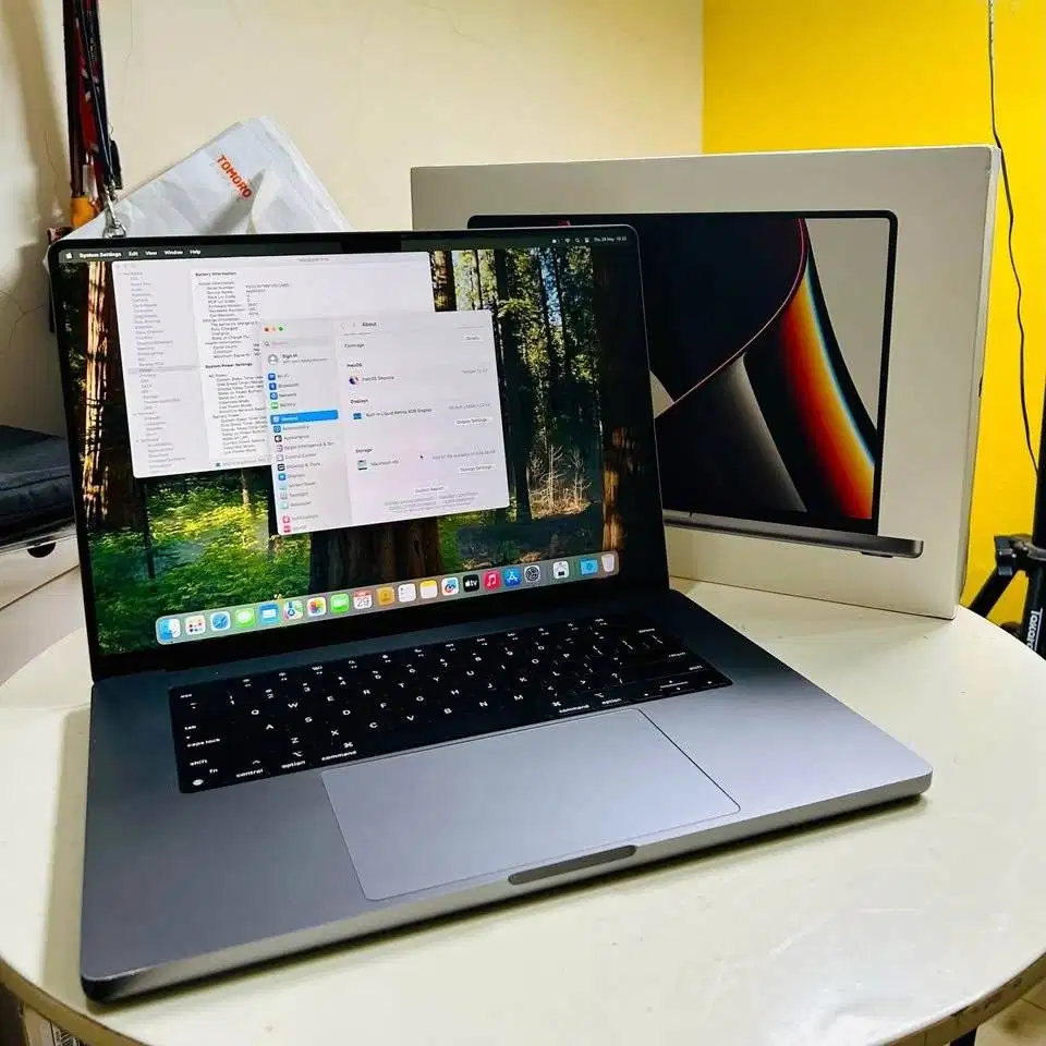 Macbook Pro 16 inch, M1 PRO 2021 16/512GB Fullset resmi performamantap