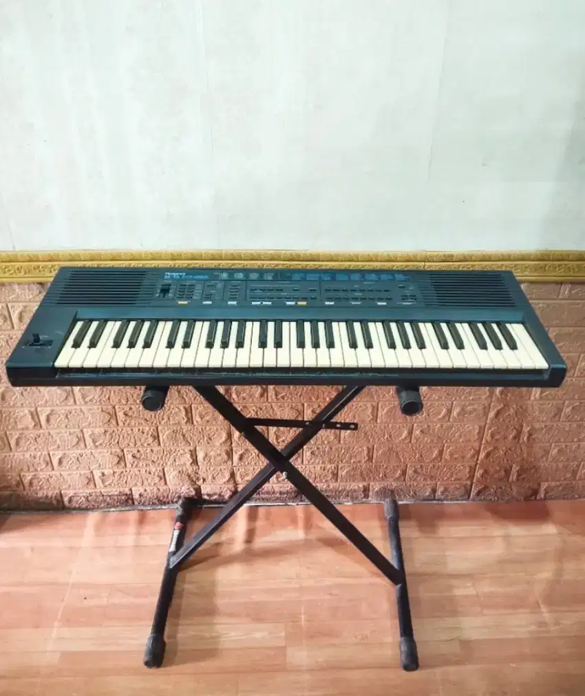 Keyboard Roland E5 siap pakai