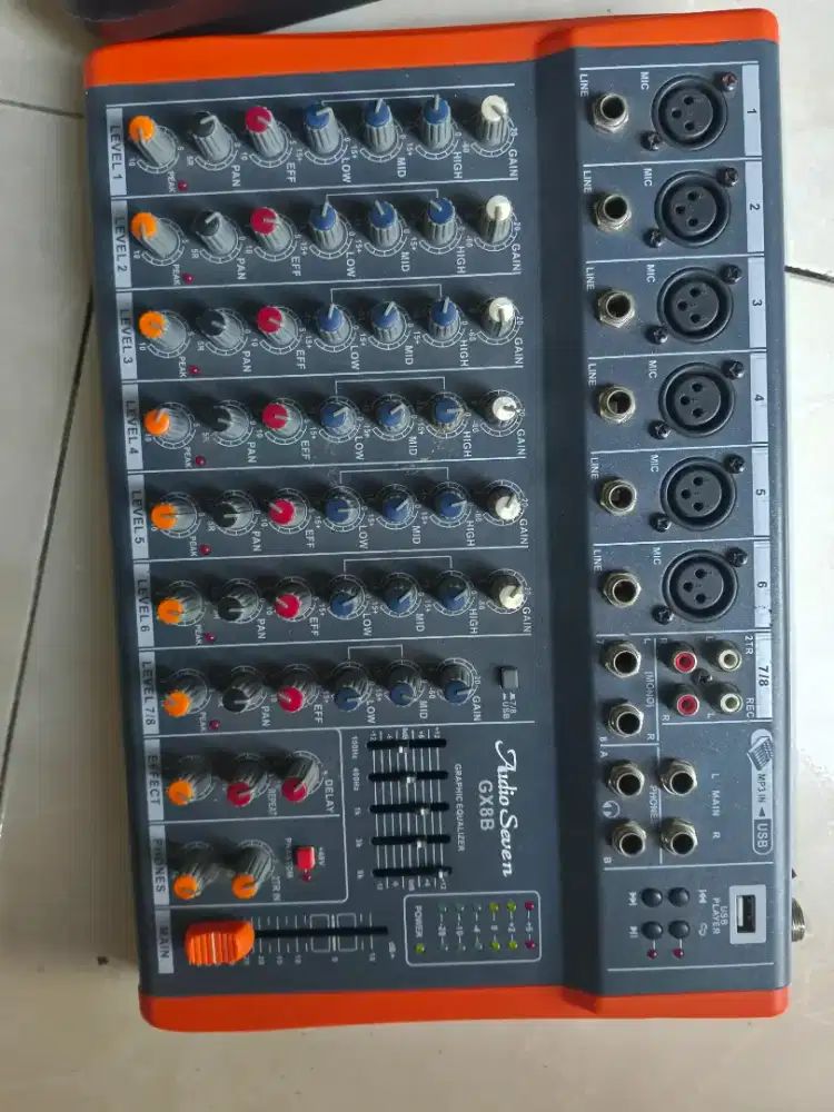 Mixer dan Mic Wireless