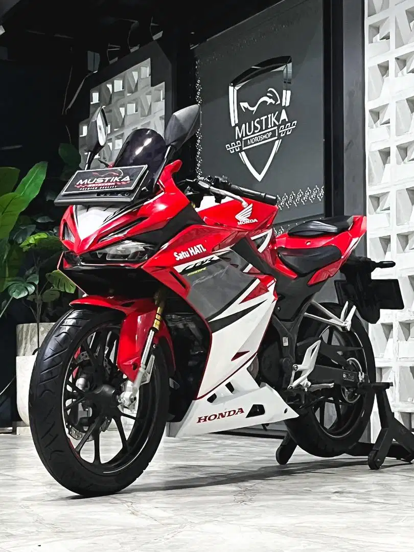 Banting Harga‼️Honda CBR 150 th 2021 - Ayu Mustika
