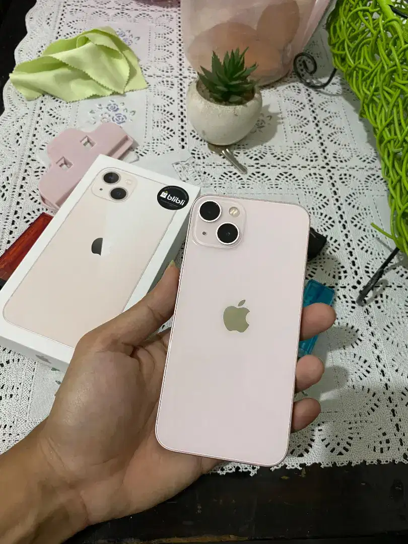 iPhone 13 128GB iBox