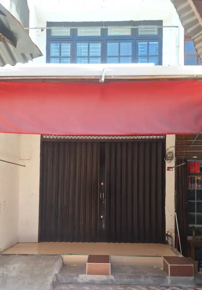 Dijual ruko 2 lantai, tempat strategis untuk usaha atau invest