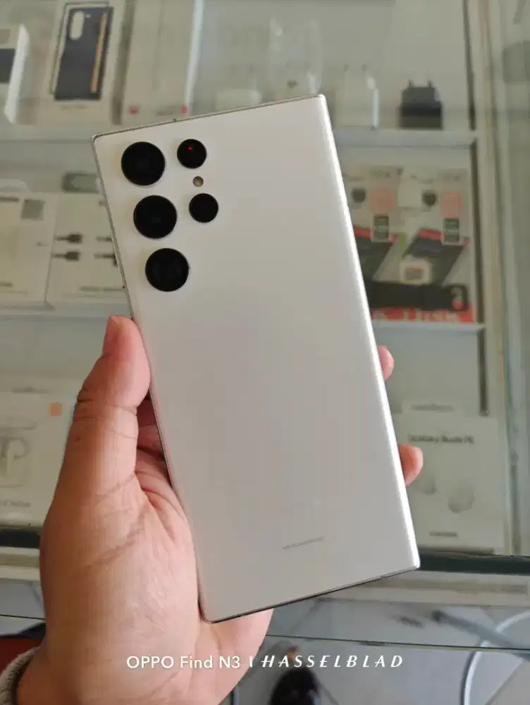 Samsung S22 Ultra 5G (12/512Gb) Fullset Original super mulus