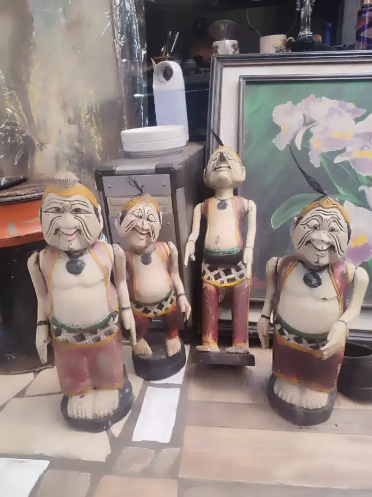 Jual aja 4 buah pajangan antik nya