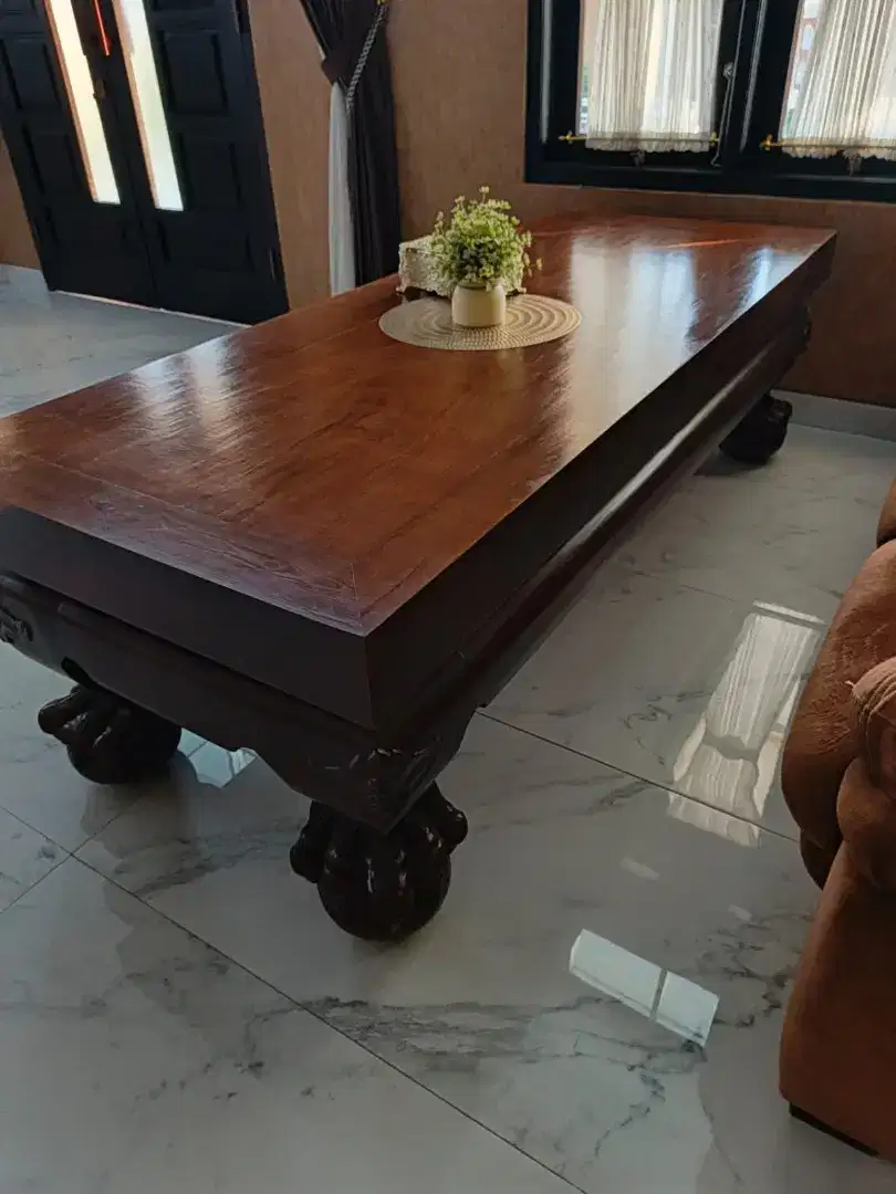 Meja tamu dan ranjang kayu jati aseli