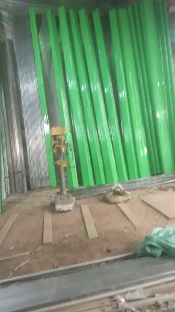 Pintu folding gate rolling door