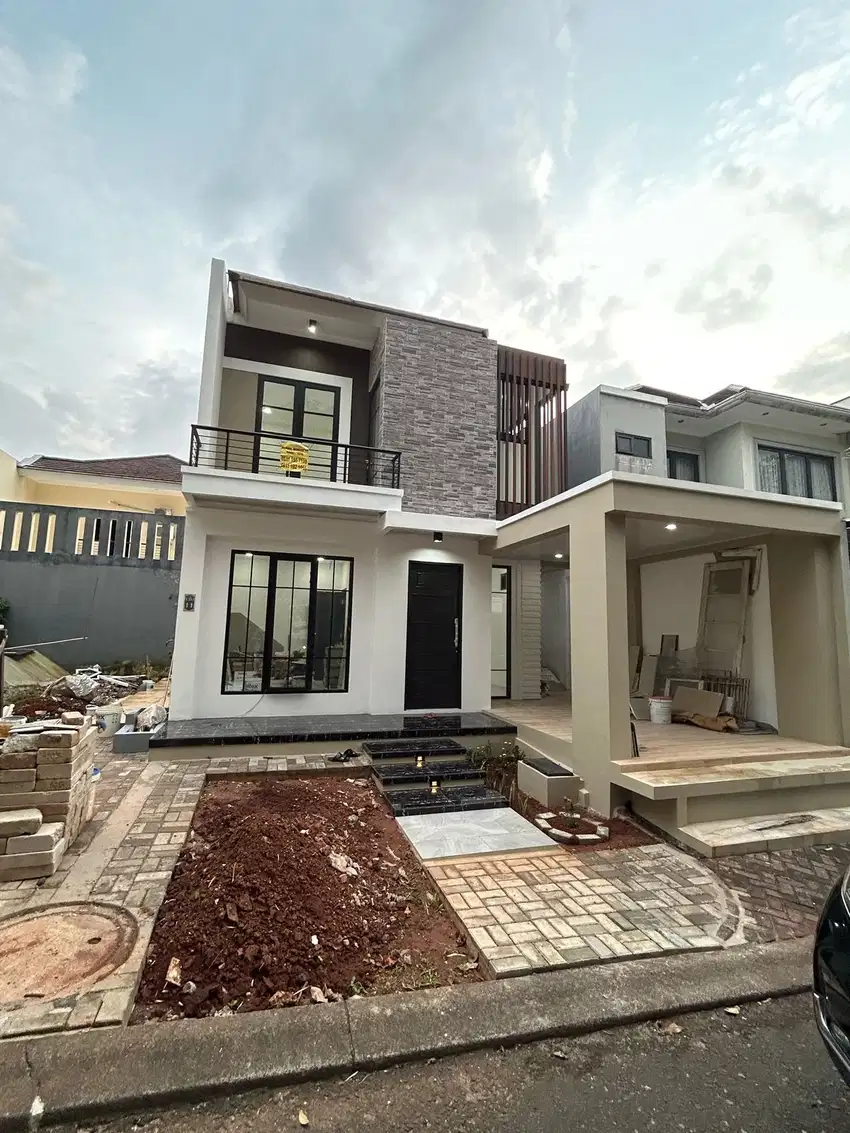 Jual rumah on progress renovation di kota wisata