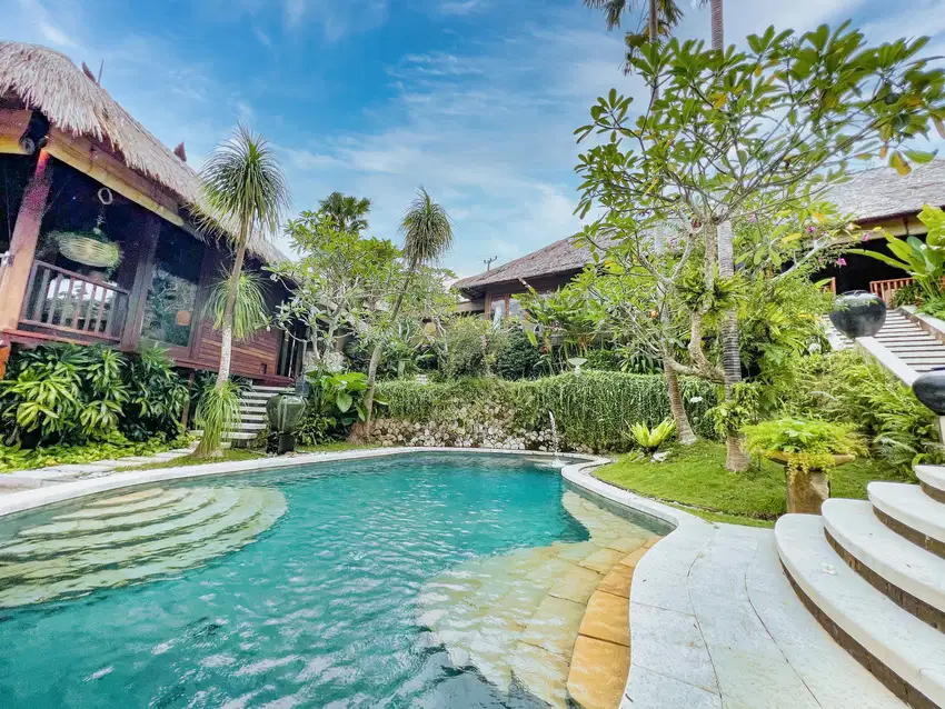 BALINESE VILLA SANCTUARY WITH SOULFUL DESIGN AND SPACIOUS GROUNDS