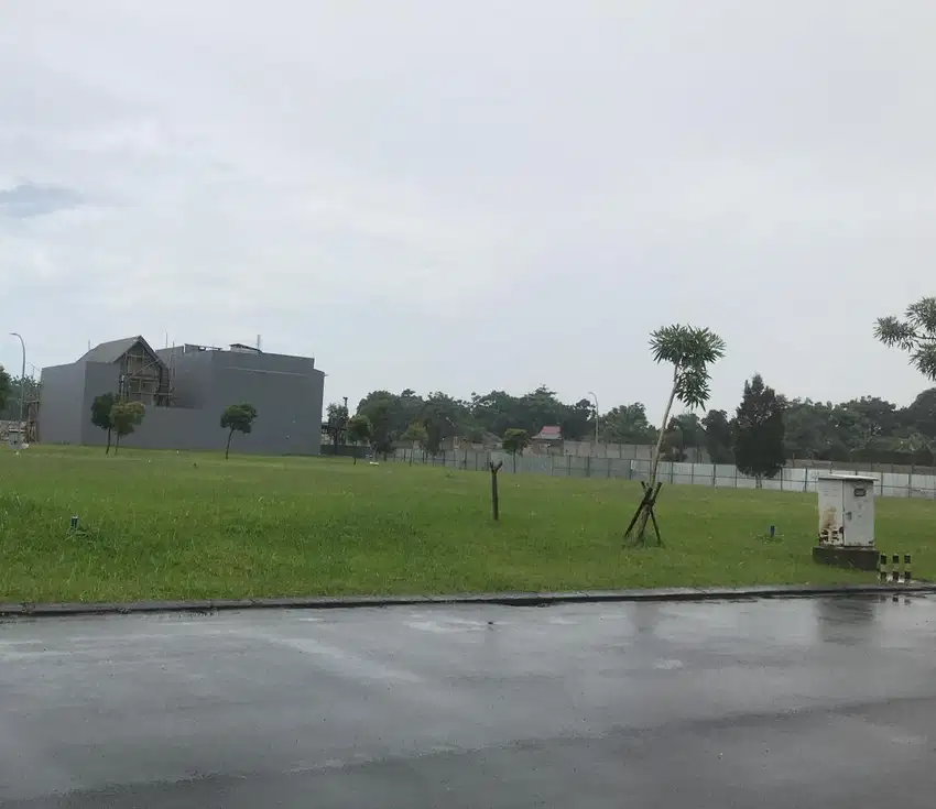 Kavling 12x25 di Suvarna Sutera Cluster Alam Tangerang Y00086A