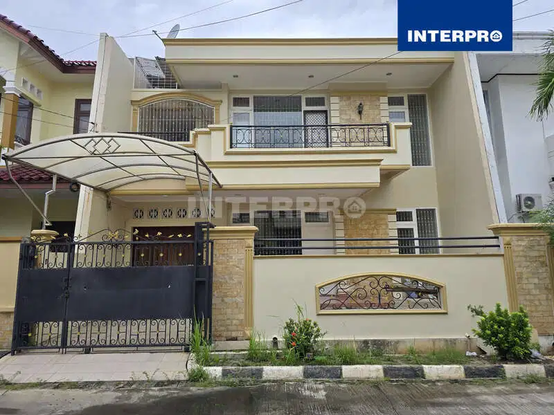 Rumah 2 Lantai Dijual Green Garden Kedoya Siap Huni Luas Tanah 210m2