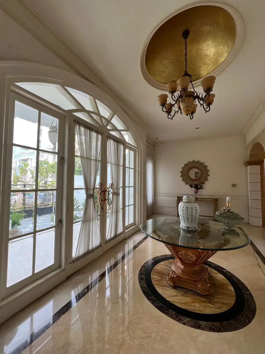 Dijual Rumah Fully Furnished Bukit Gading Villa Kelapa Gading
