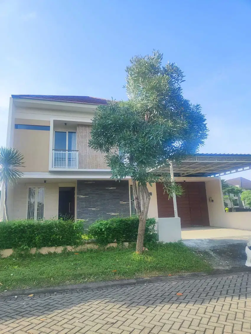 Rumah Sewa 2 Lantai Waterfront WP Citraland