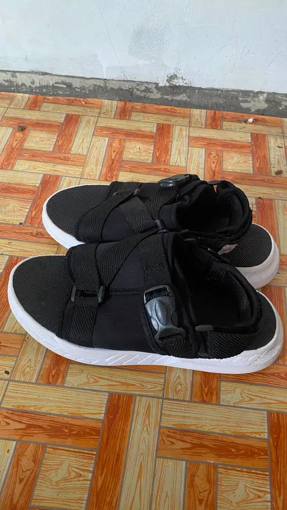 Sandal Camping Hiking Travelling