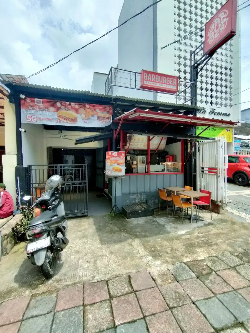 Rumah 2 Lantai Bagus Di Setiabudi Tengah Jaksel