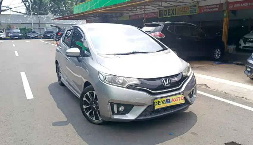 (KM60000)HONDA JAZZ RS AT 2017 NIK 2016 ISTIMEWA KMRENDAH