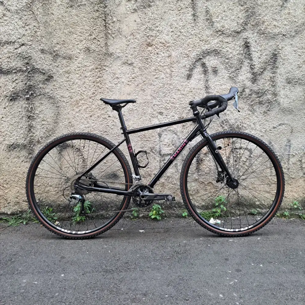 Sepeda Gravel Marin Nicasio Serie 1 Size 50 ( upgrade )