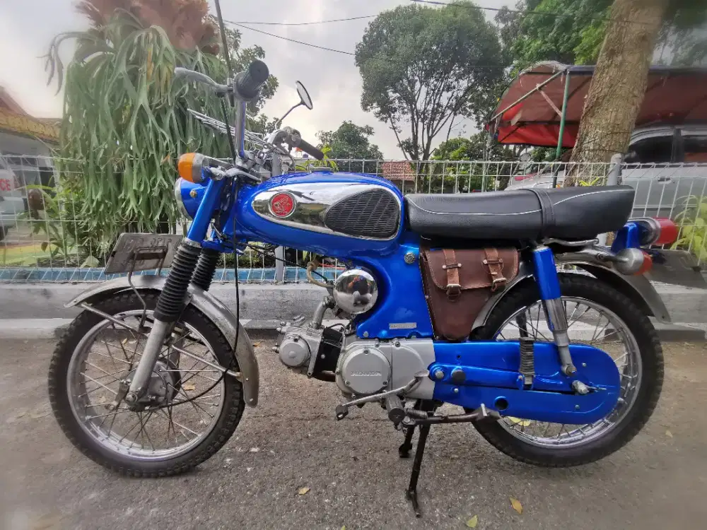 Honda S90 Thn 1968 Warna Biru