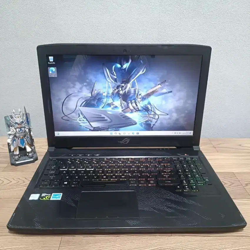 ASUS ROG GL503VD CORE I7 7700HQ GTX1050 4GB RAM 8GB SSD 128GB+HDD 1TB