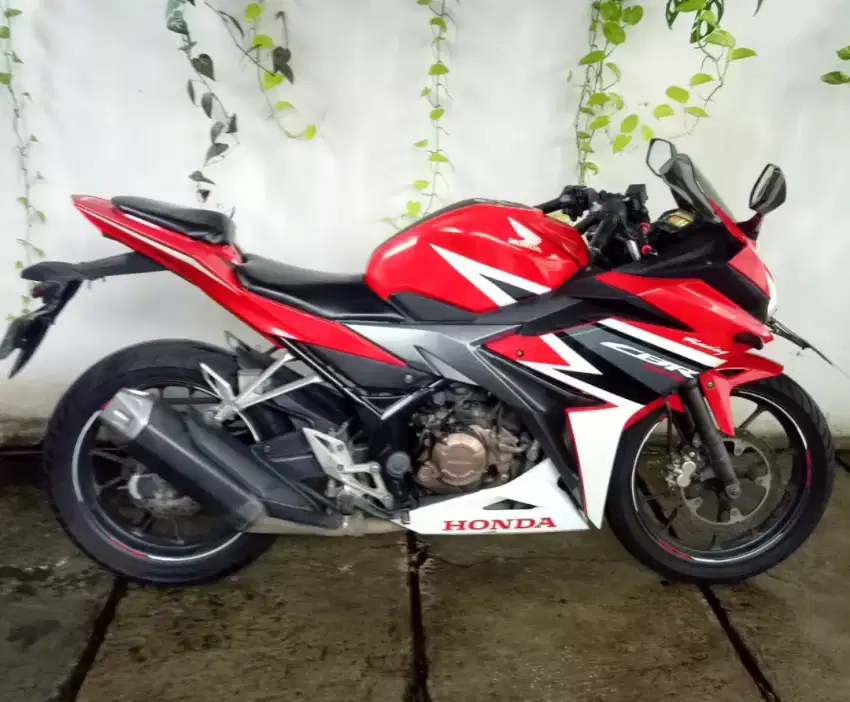 HondaCBR150 Mulus SeOlx