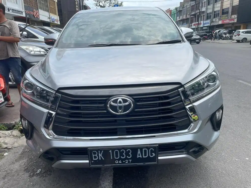 Toyota Kijang Innova Reborn 2.4 V manual 2022