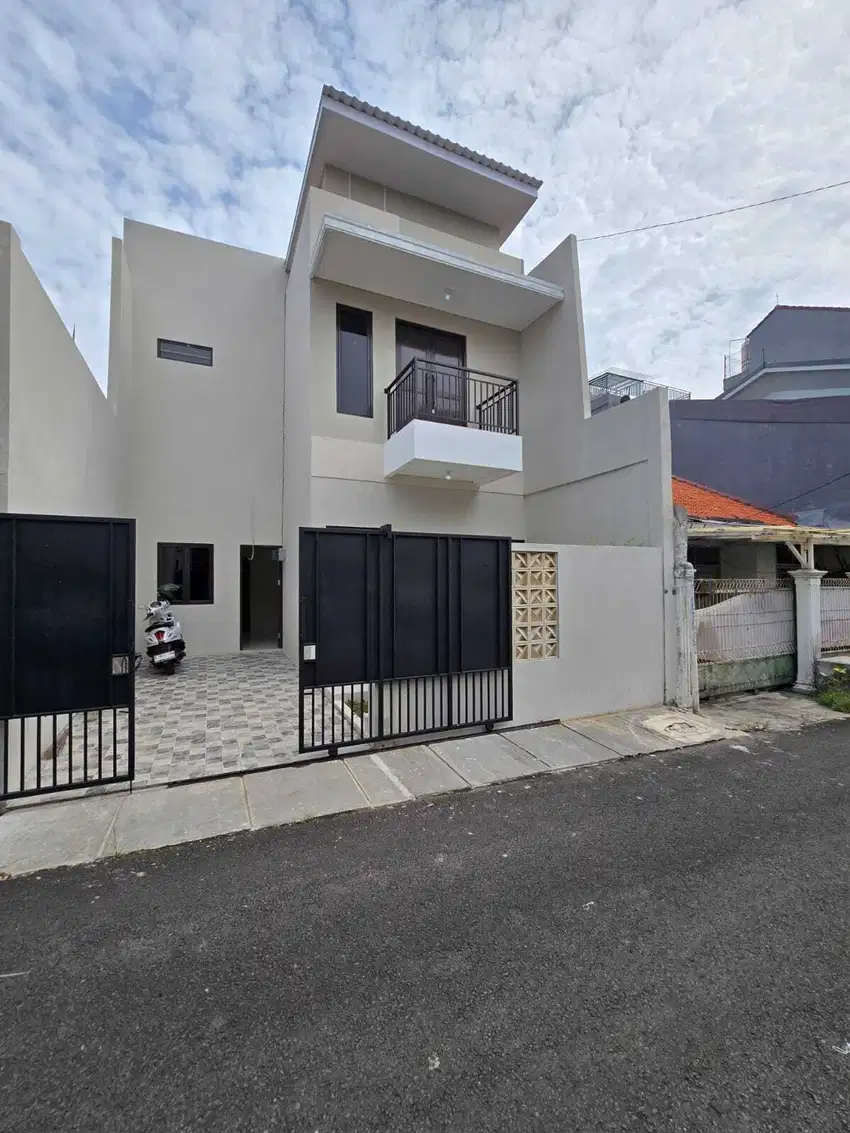 Dijual cepat rumah baru siap huni di kayu putih tengah