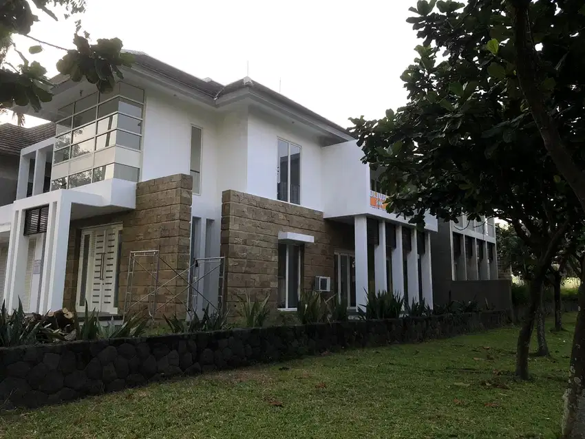 Rumah Citraland Utama Diamond Hill Hook Strategis depan Radial Road