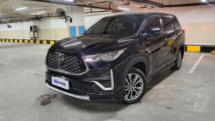 Toyota Kijang Innova Like New 2.0 Zenix Q HV CVT TSS Modellista 2023