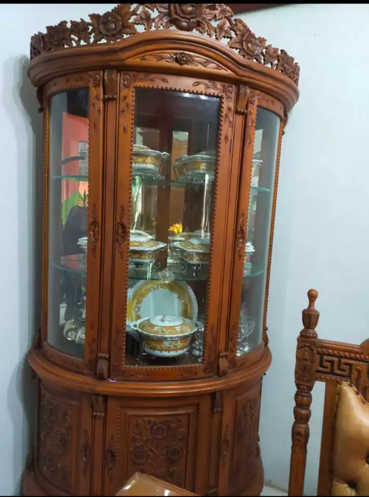 Lemari Hias Jati Asli