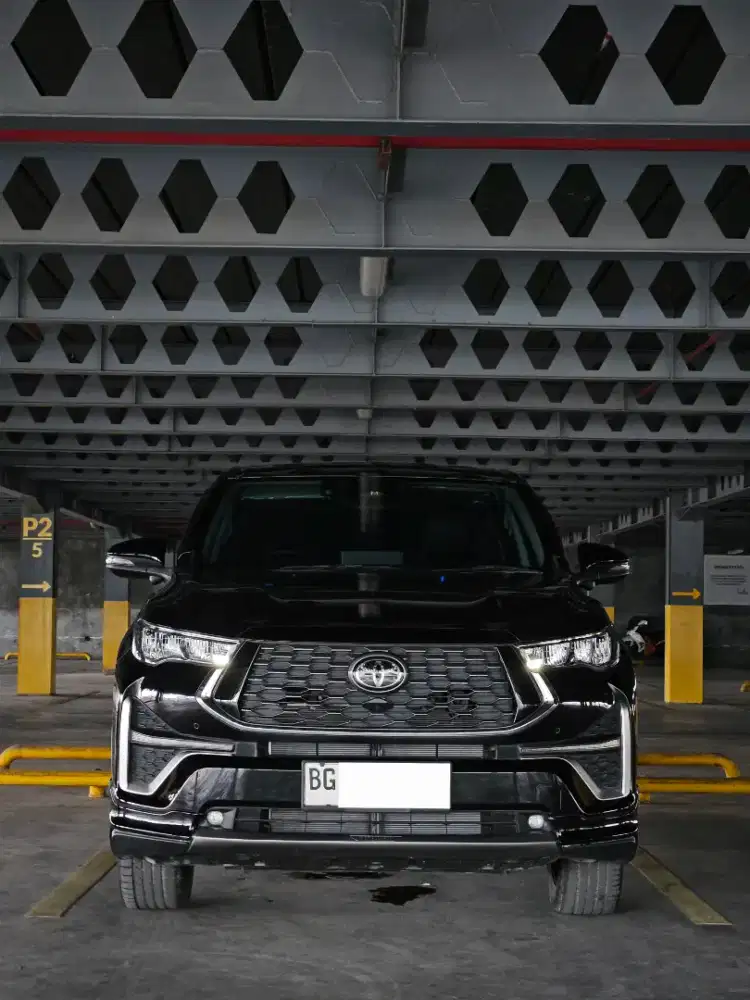 Innova Zenix Q Hybrid Modellista TSS 2023