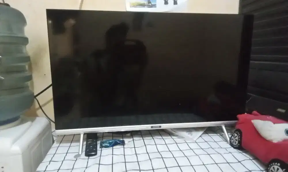 Jual TV  cocooa 32in kondisi baguss
