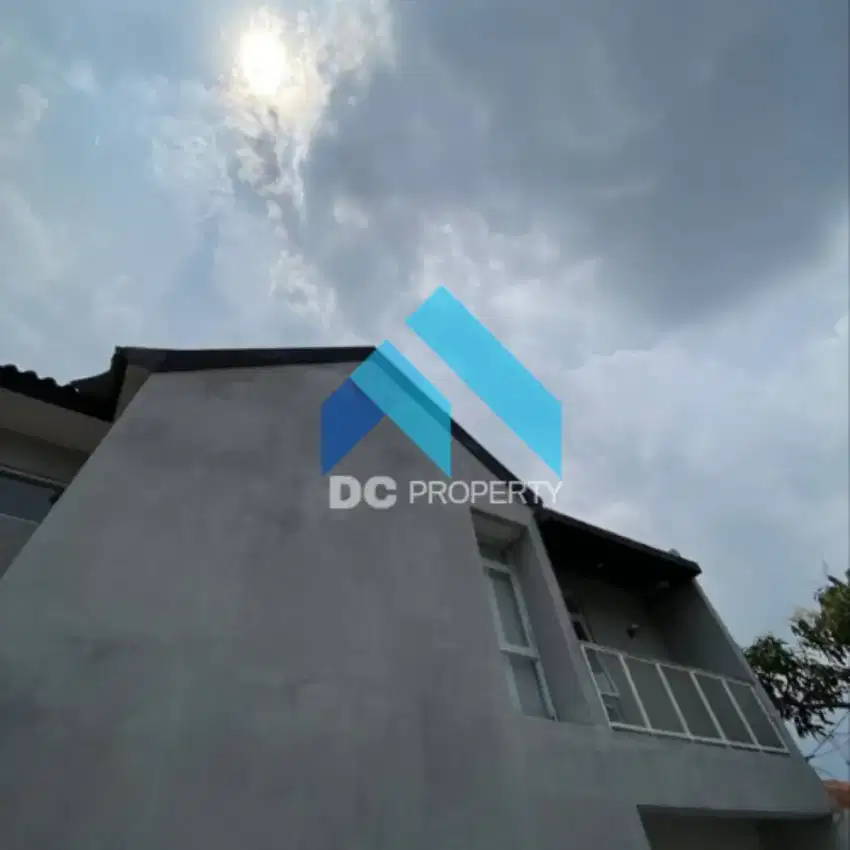 Rumah luas semi industrial Turangga Bandung kota
