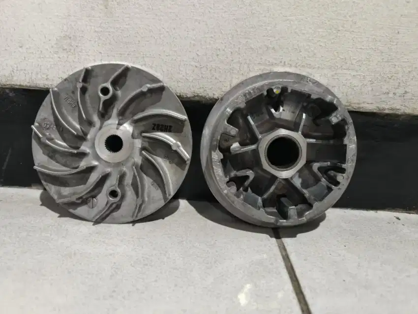 PULLEY DEPAN HONDA PCX dan ADV Kode K1Z