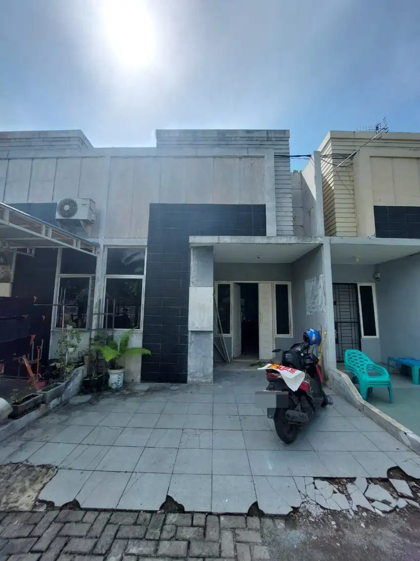 Dijual Rumah Di Komplek Flamboyan Paradise Land Harga Hemat Kantong