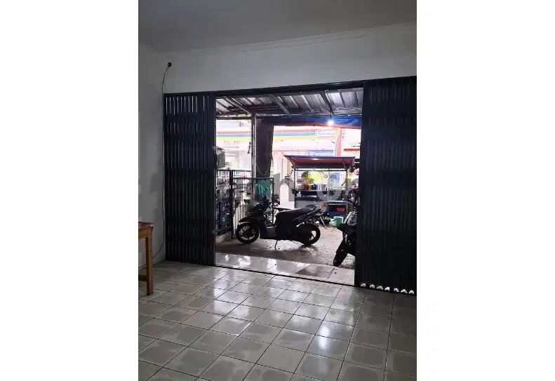 Kios Sewa Lebak Bulus Lahan Parkir Oke