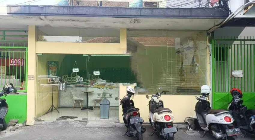DIJUAL RUMAH USAHA TENGGILIS MEJOYO LOKASI SANGAT STRATEGIS