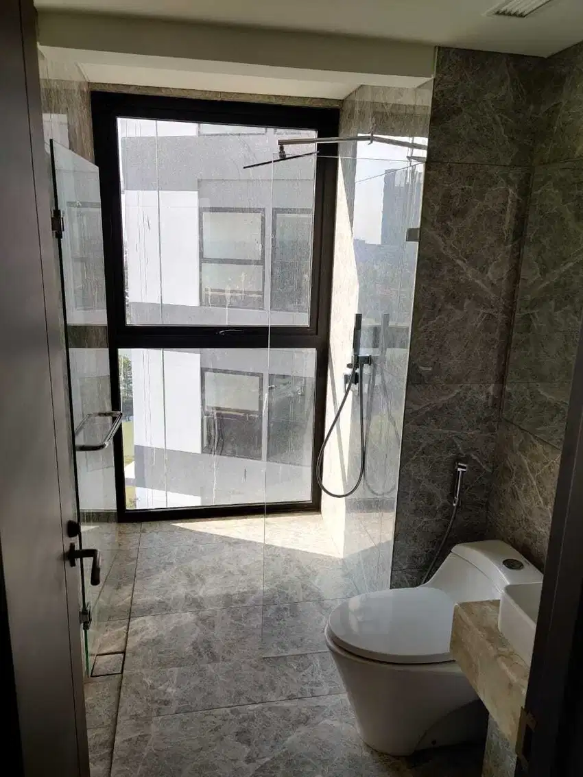 DIJUAL / DISEWAKAN APARTMENT GRAHA GOLF TOWER ARION 3 BR