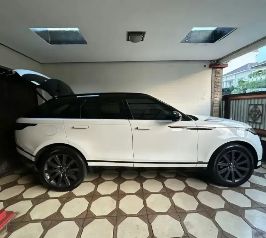 MURAH. Range Rover VELAR 2019 R Dynamic p300 hse vogue 2018 evoque