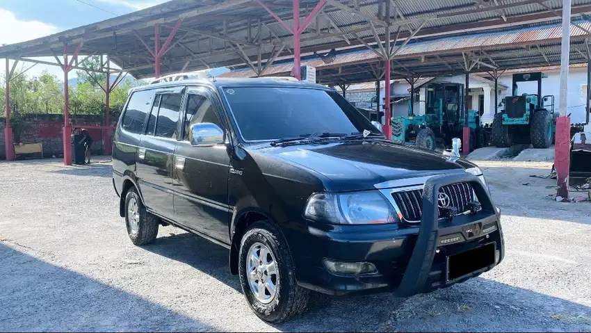 Mobil Toyota kijang LGX 2.4 Diesel Manual